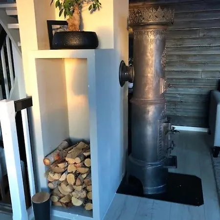 Spacious House Near Centre - Wsc 2025! *