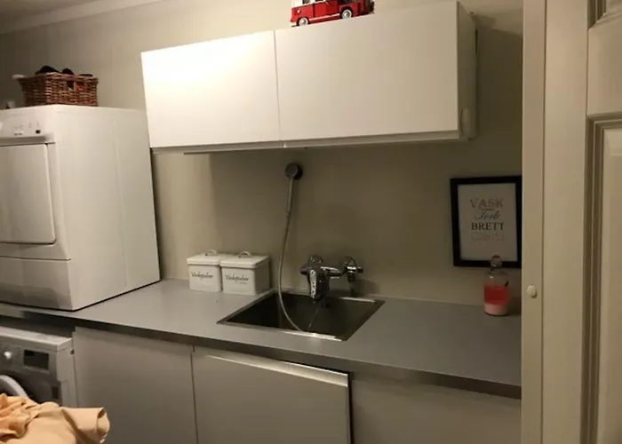 Spacious House Near Centre - Wsc 2025! *