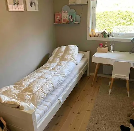 Villa Spacious House Near Centre - Wsc 2025!